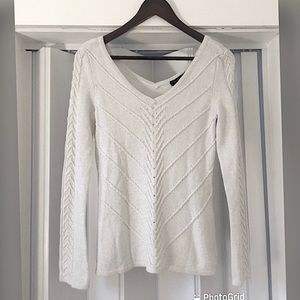 WHBM V-Neck White Bell Sleeves Metallic XS XXS